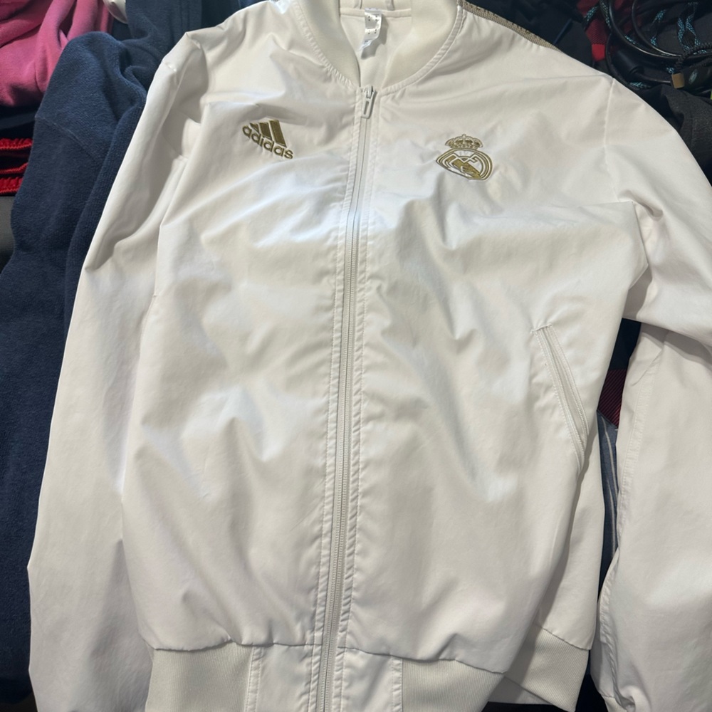 Adidas Windbreaker size medium